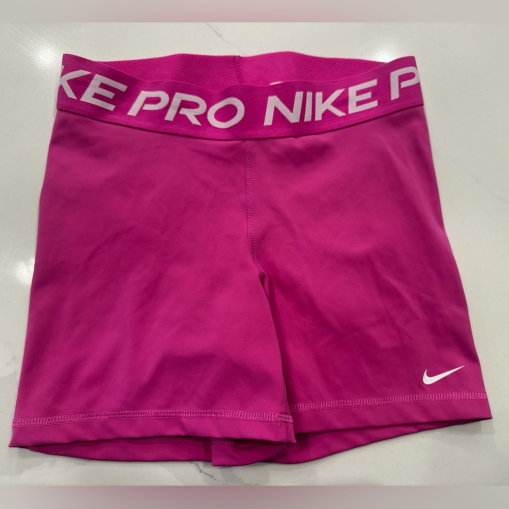 Nike Women's Fuchsia Pro Athletic Shorts - 4 inch - good condition